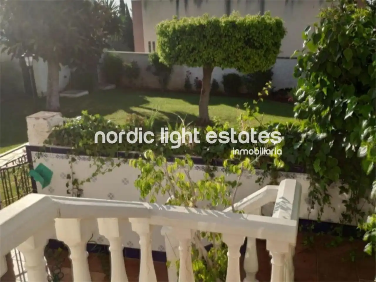 Vista exterior de Casa o chalet en venta en Torremolinos con Terraza, Piscina y Amueblado