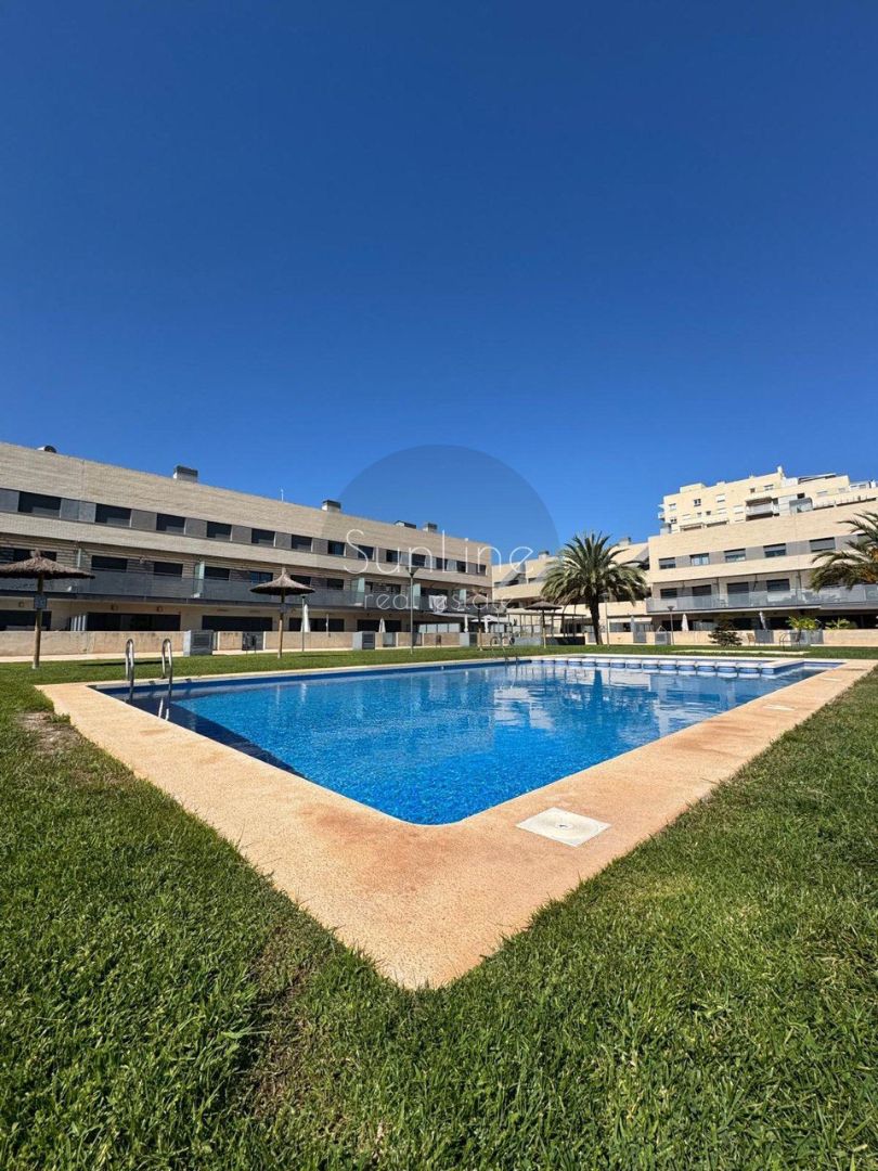 Piscina de Casa adosada de alquiler en Massamagrell con Aire acondicionado, Terraza y Trastero