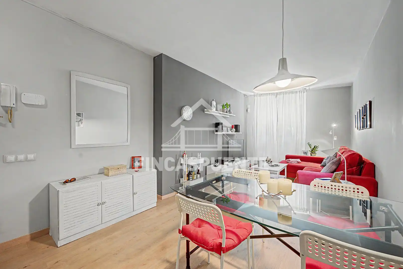 Wohnzimmer von Erdgeschoss zum Verkauf in Barcelona mit Klimaanlage und Heizung