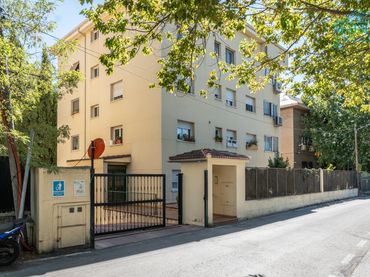 Piso con ascensor en venta en Calle del Río