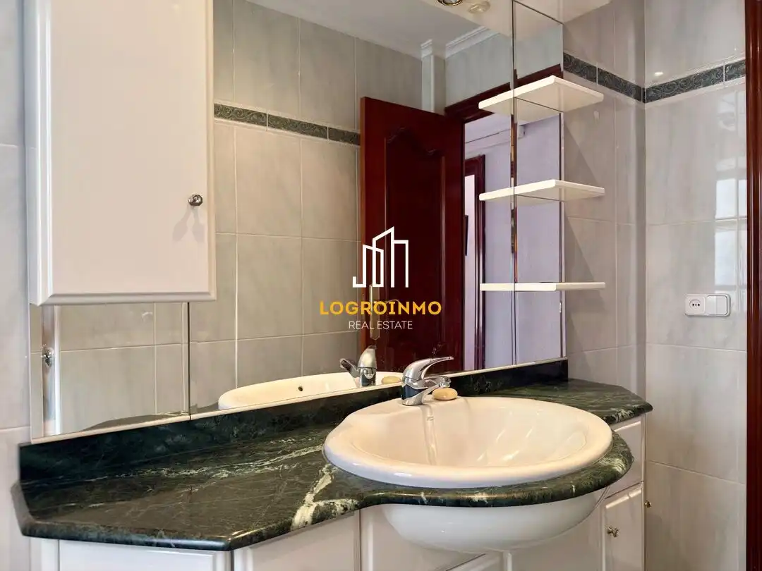 Flat with lift for sale in Centro, imagen 33