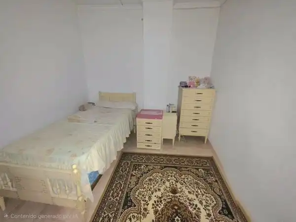 Dormitori de Casa adosada en venda en María amb Jardí privat, Traster i Moblat