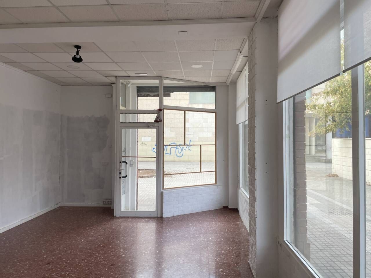 Premises to rent in  Valencia Capital
