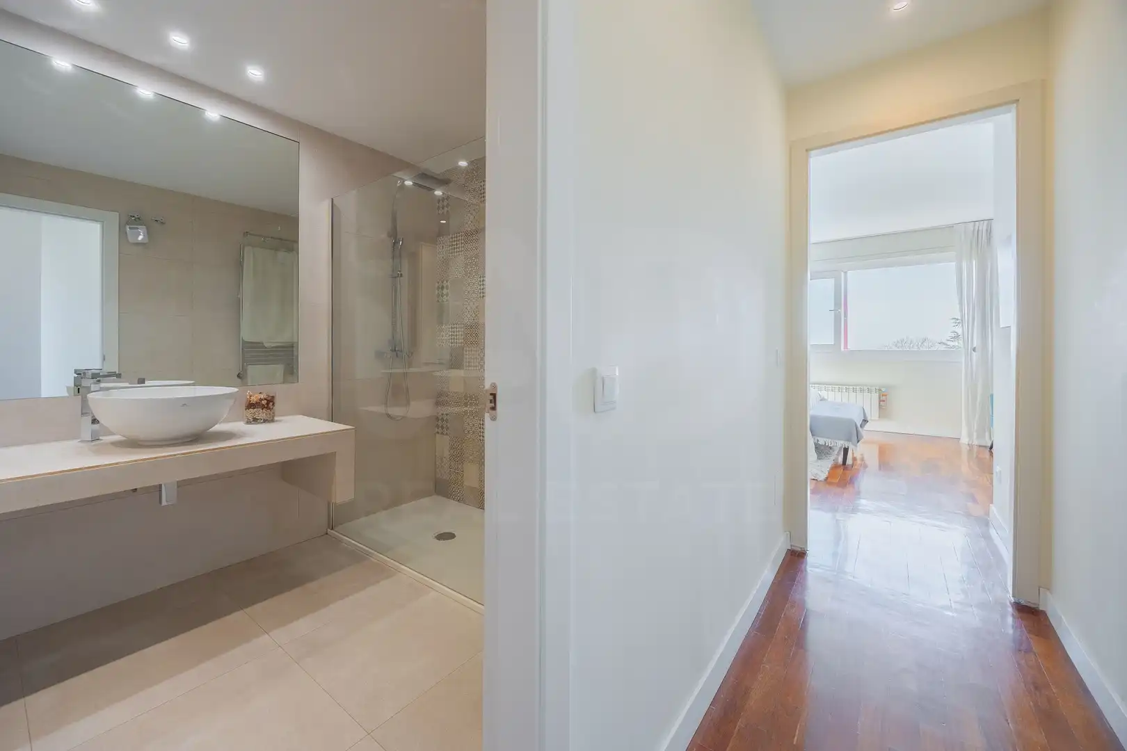Baño de Dúplex en venta en Madrid con Calefacción