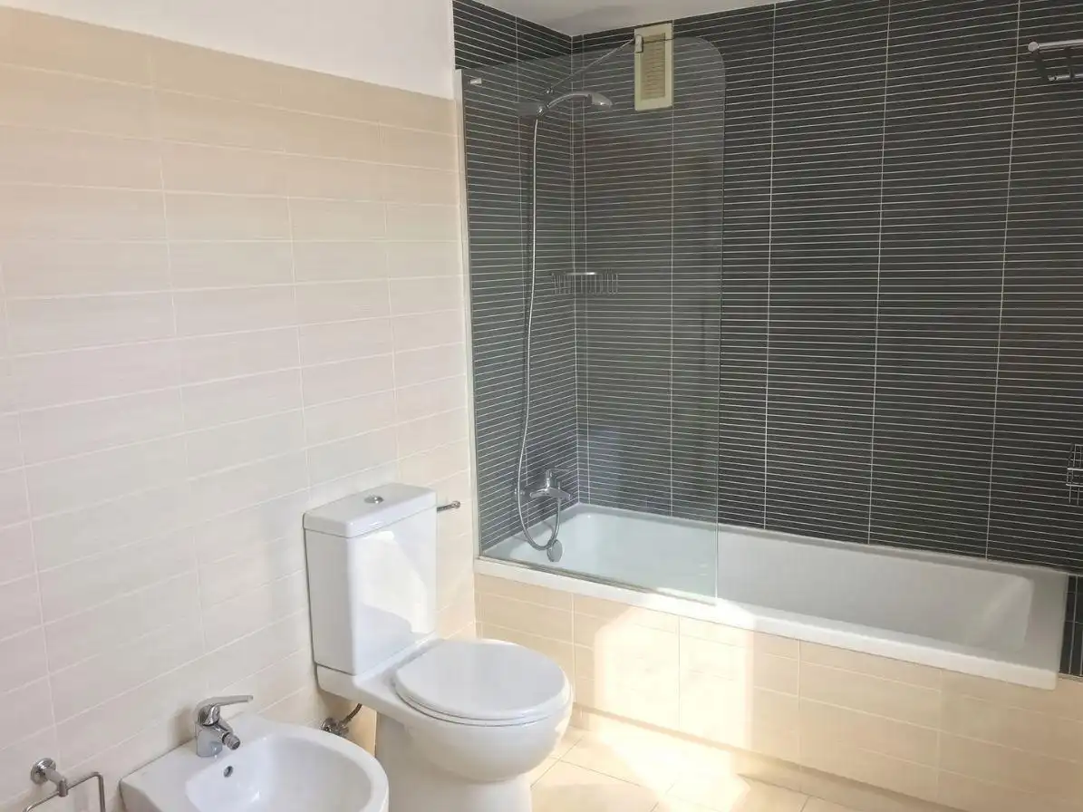 Bathroom of Flat for sale in Alicante / Alacant  with Community pool