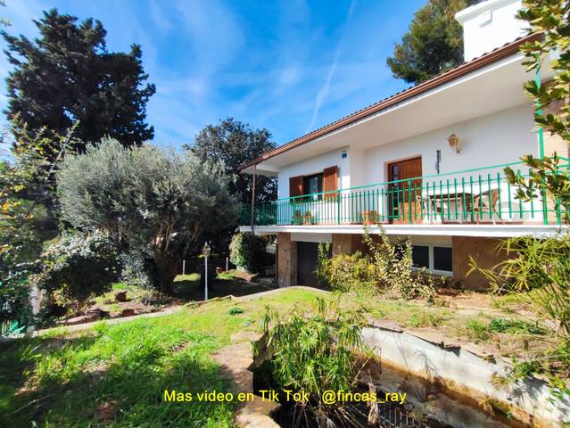 Casa-chalet en Venta en Urbanització Can Regasol, 46 en Caldes de Montbui