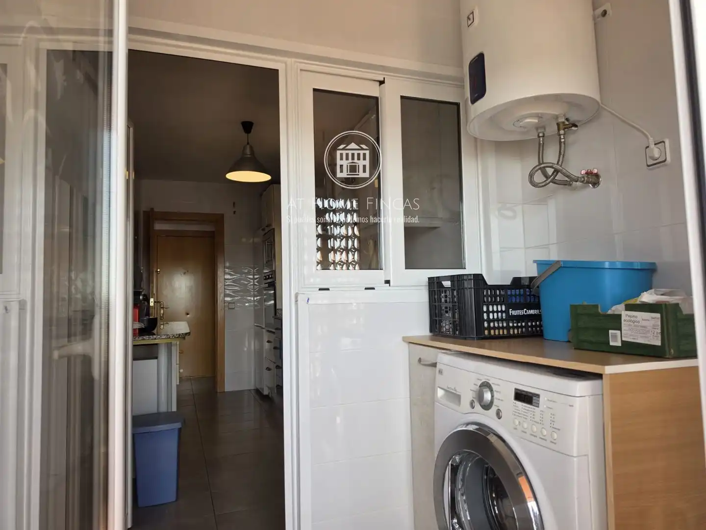 Kitchen of Flat for sale in Roda de Berà  with Terrace, Swimming Pool and Community pool