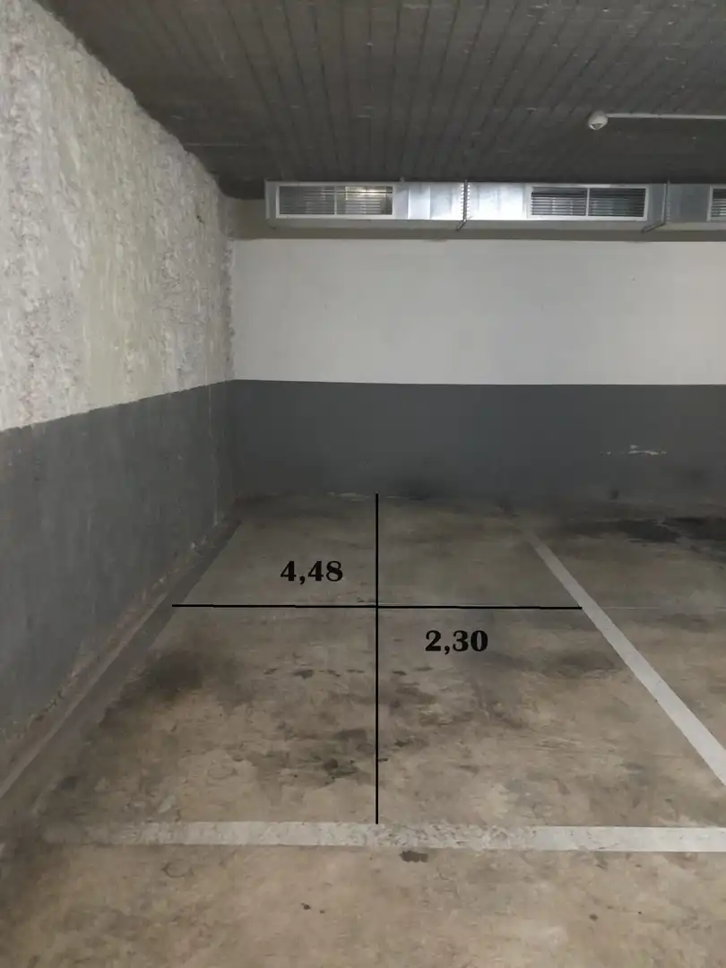 Einzelparkplatz zum Verkauf in Carrer de Felip II