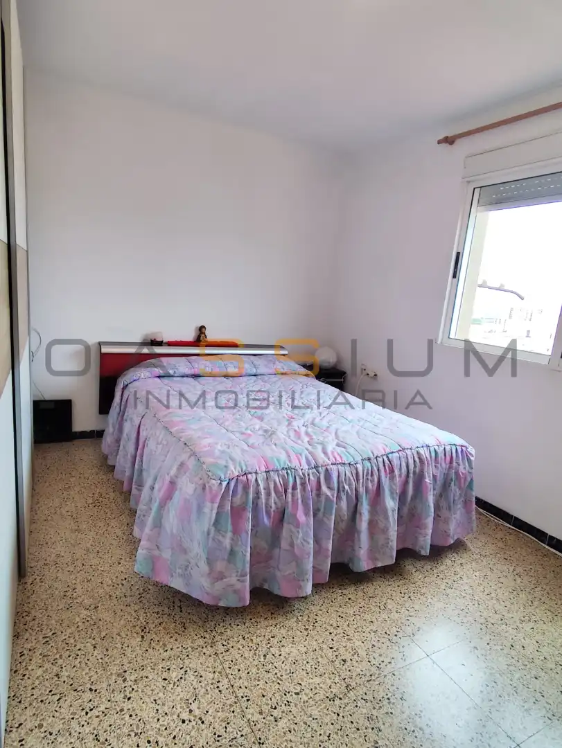 Habitación de Piso en venta en Tarragona con Aire acondicionado, Terraza y Amueblado