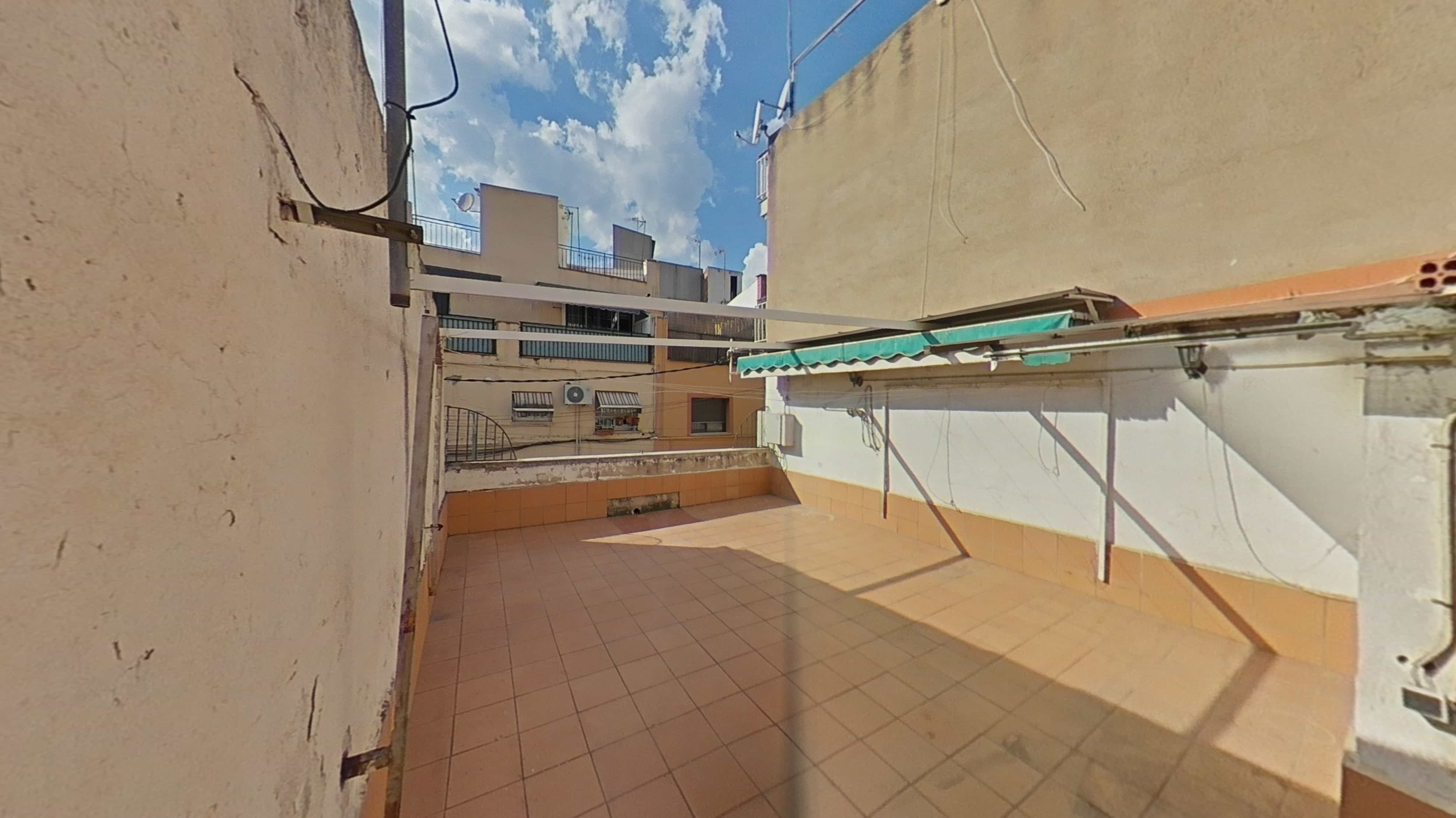 Casa adosada en venta en Canovelles