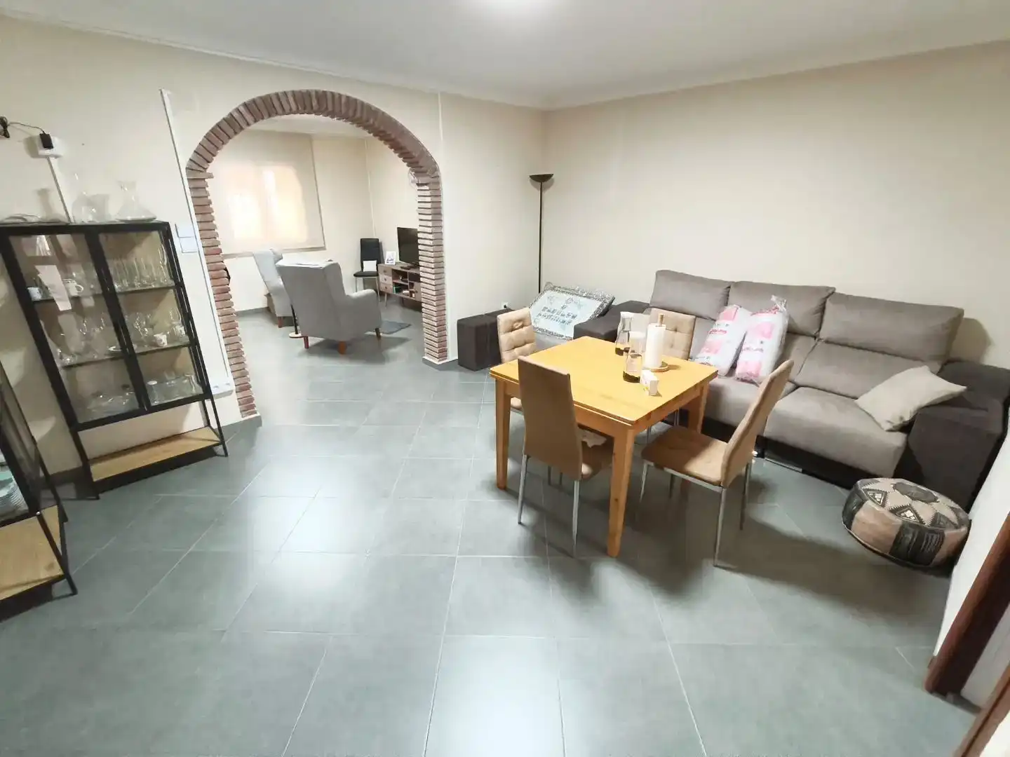 Sala d'estar de Casa adosada en venda en Vélez-Málaga amb Aire condicionat, Terrassa i Traster