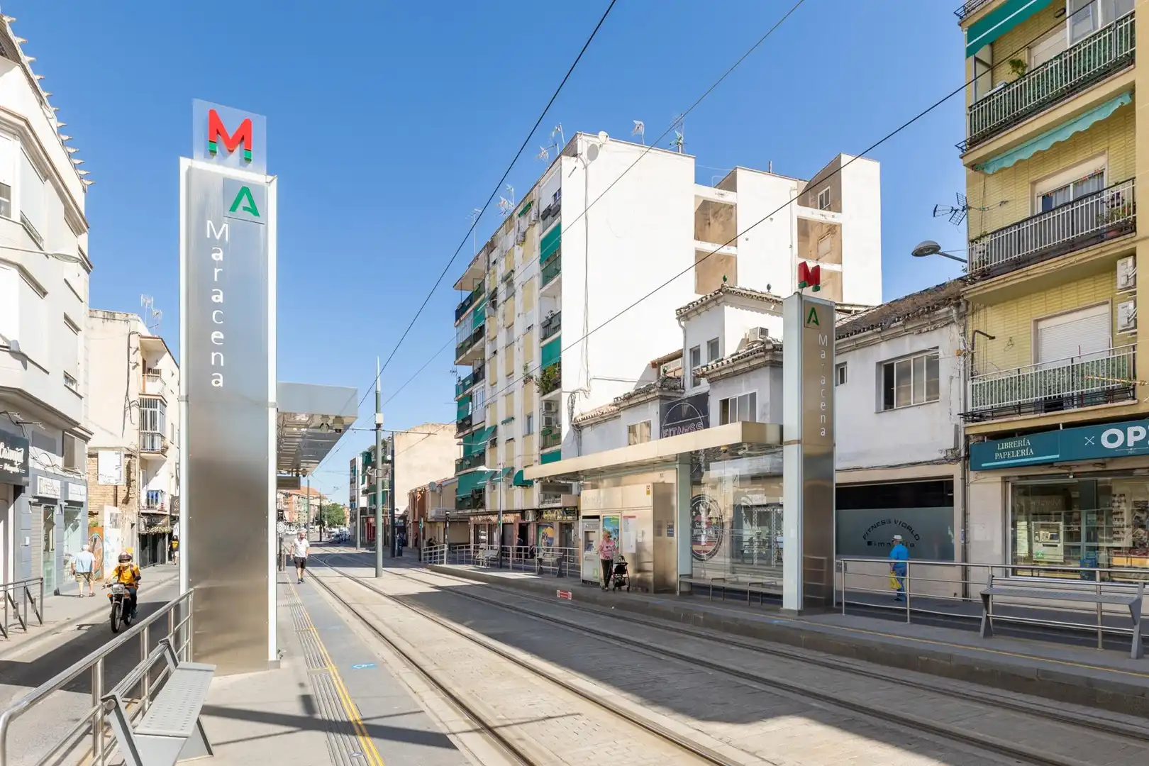 Vista exterior de Àtic en venda en Maracena amb Aire condicionat, Calefacció i Terrassa