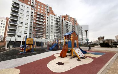 Vista exterior de Pis en venda en Burjassot amb Terrassa