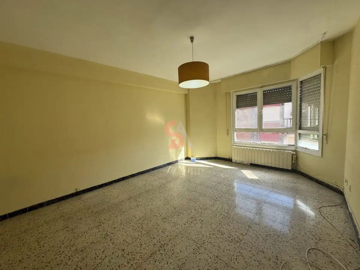 Habitación de Piso de alquiler en Valladolid con Calefacción