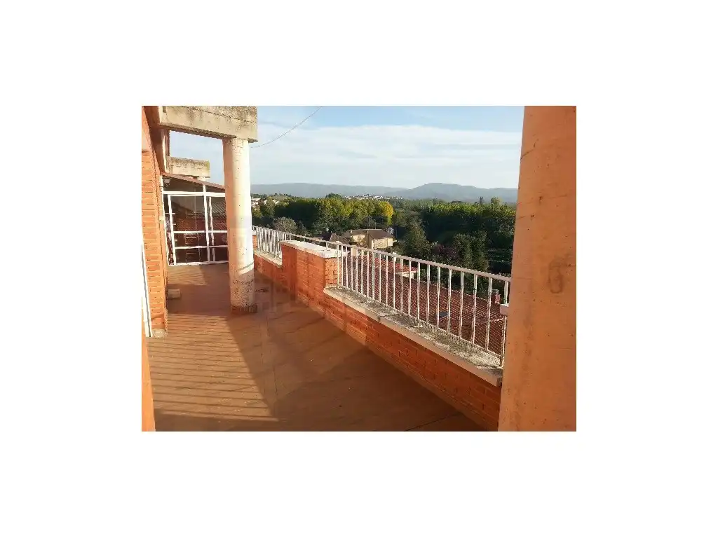 Attico con terrazza in vendita a Nájera