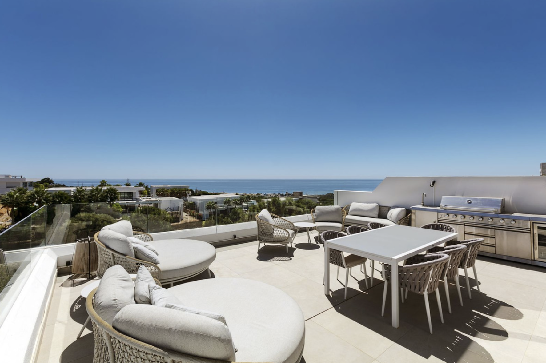 Terrassa de Casa adosada en venda en Marbella amb Aire condicionat, Jardí privat i Terrassa