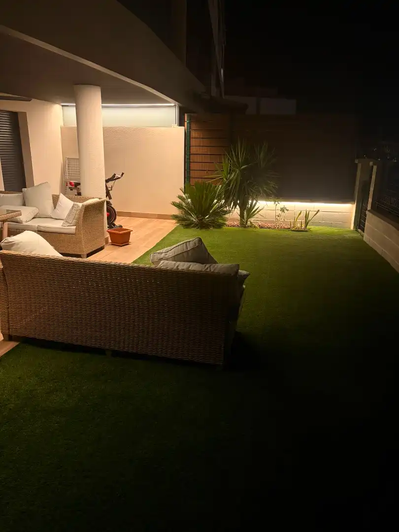 Terraza de Planta baja en venta en Almería con Aire acondicionado, Calefacción y Jardín privado