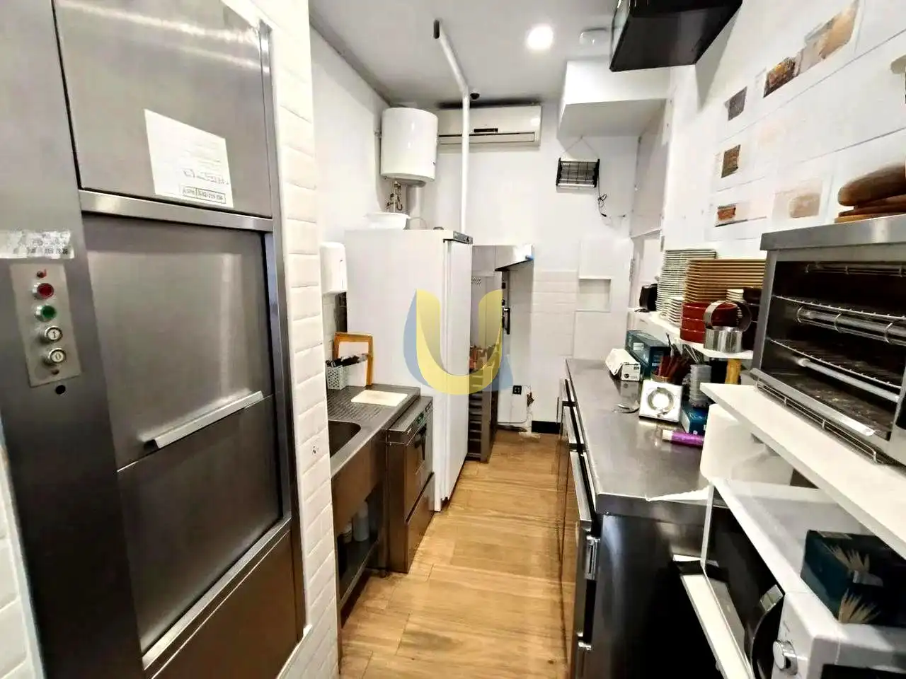 Cocina de Local en traspaso en Madrid