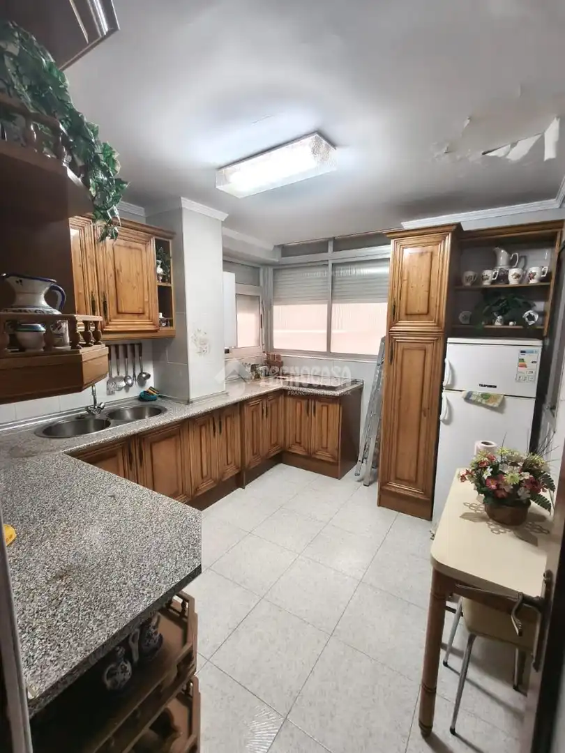 Kitchen of Flat for sale in Málaga