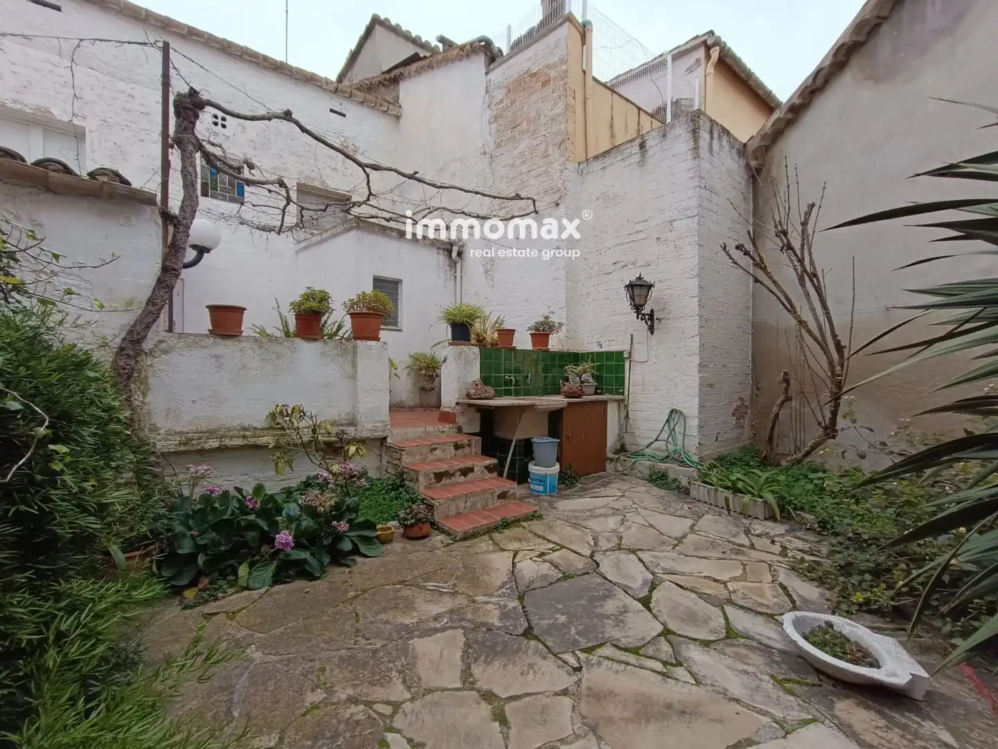 Vista exterior de Casa o xalet en venda en Torrelles de Foix amb Jardí privat i Terrassa