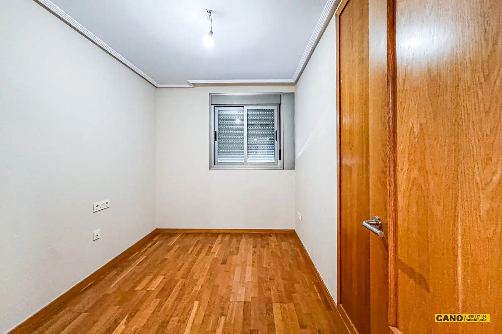 Flat for sale in Almería  with Air Conditioner, Heating and Terrace