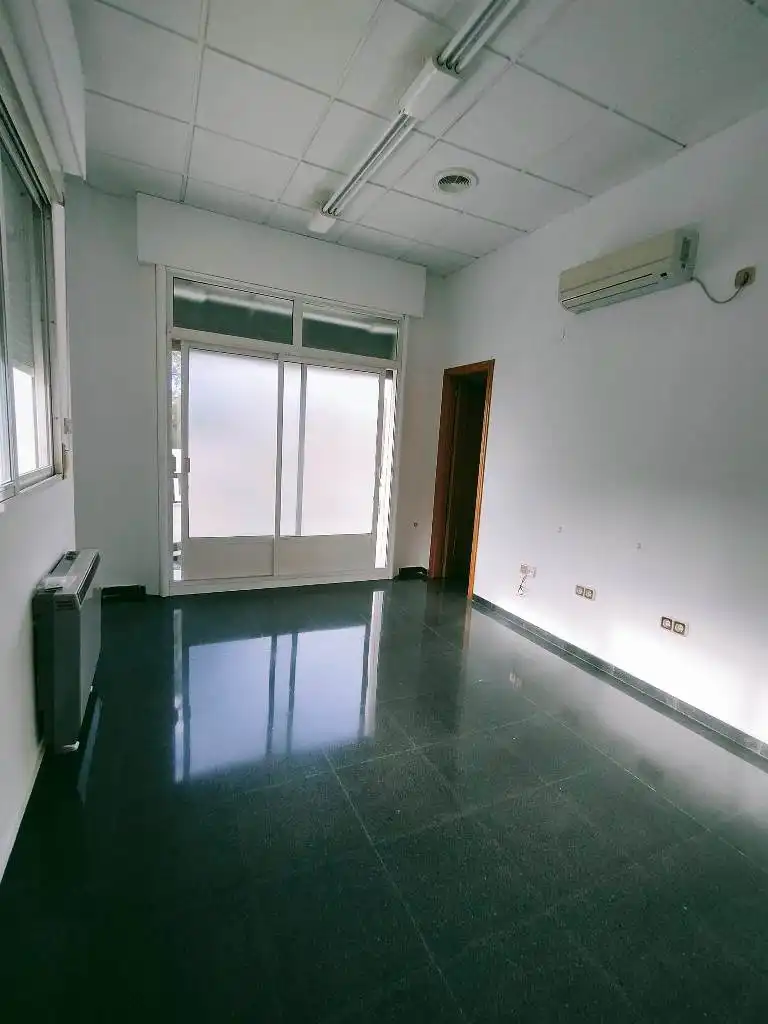 Local comercial en venta en Avenida de Juan Carlos I, imagen 16