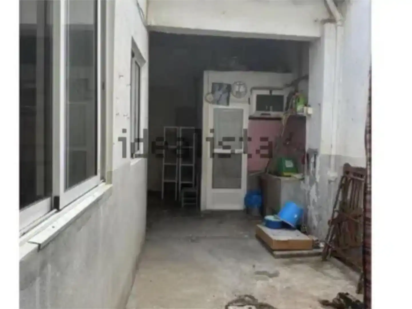 Casa adosada en venda en Guadassuar amb Balcó