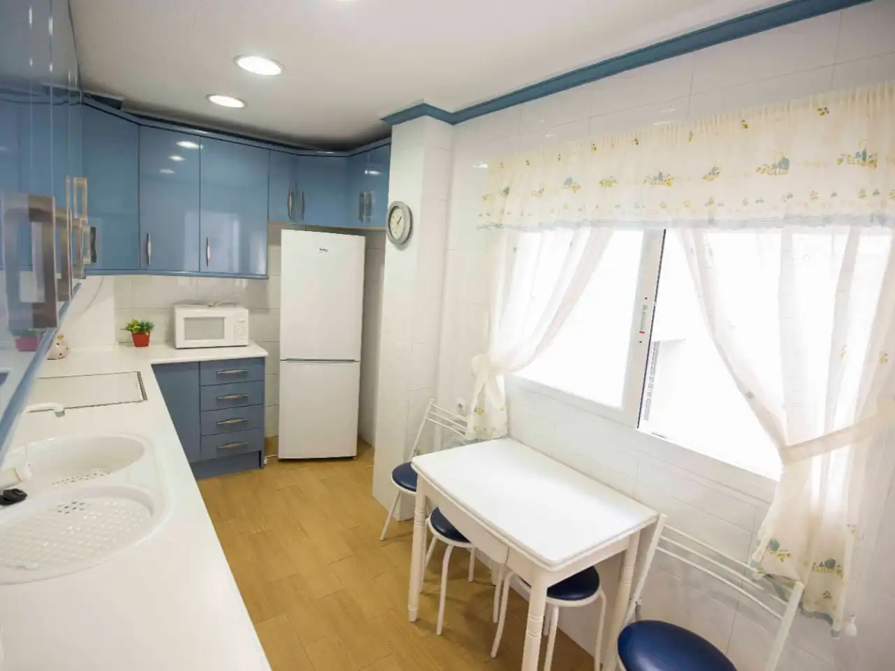 Kitchen of Flat for rent in  Murcia Capital  with Air Conditioner