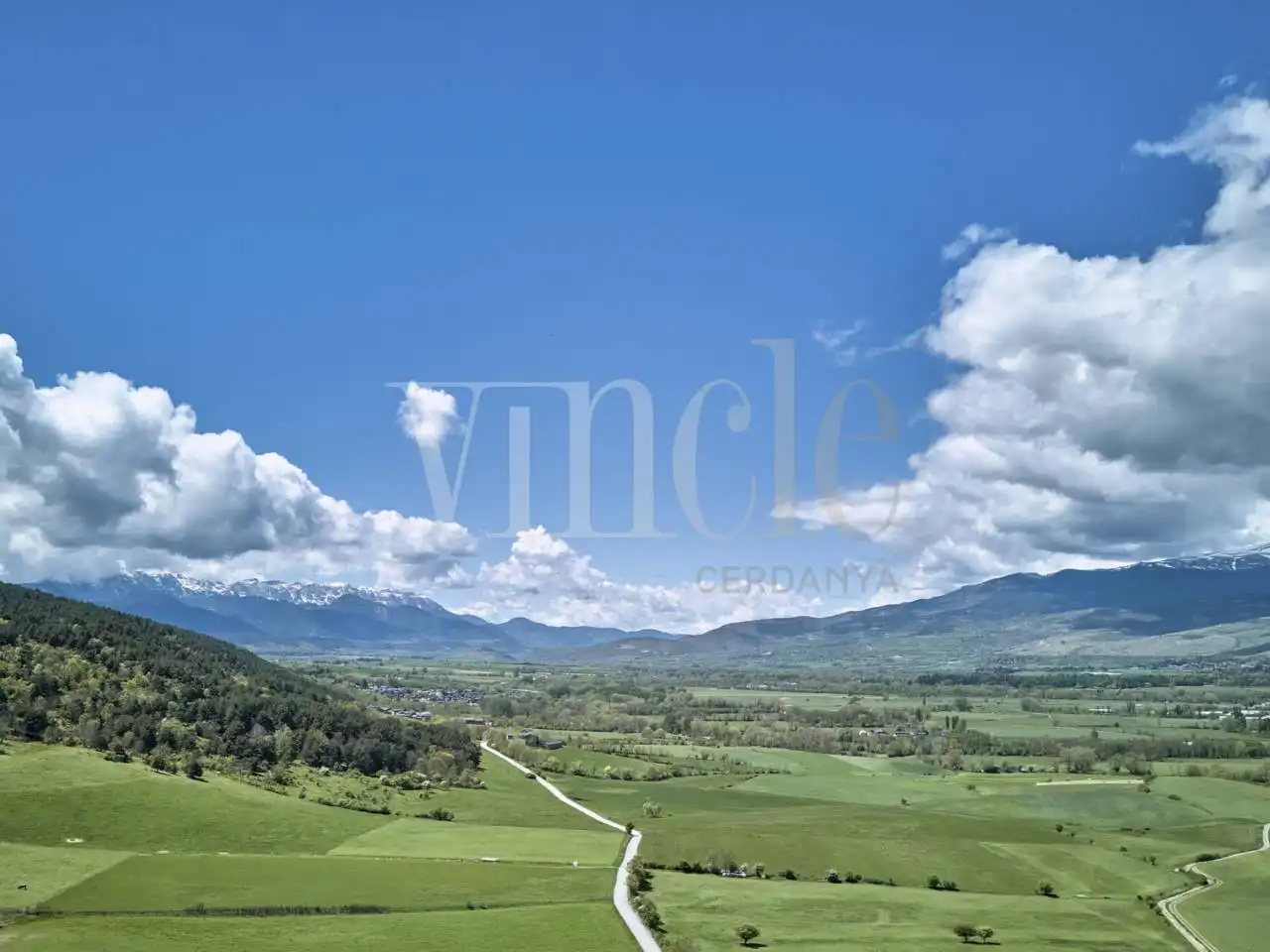 Detached homes for sale in Puigcerdà  with Heating, Private garden and Parquet flooring