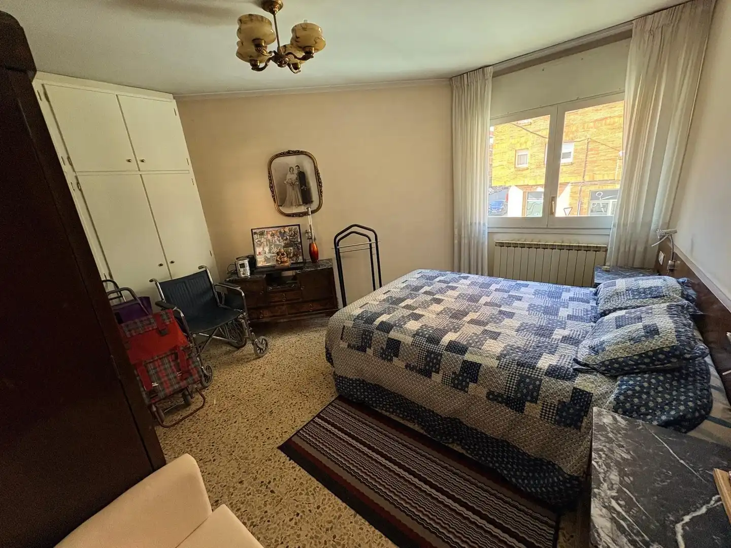 Habitación de Piso en venta en Igualada con Calefacción, Terraza y Trastero