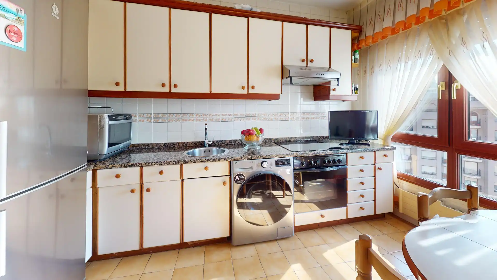 Kitchen of Flat for sale in Portugalete  with Heating and Balcony
