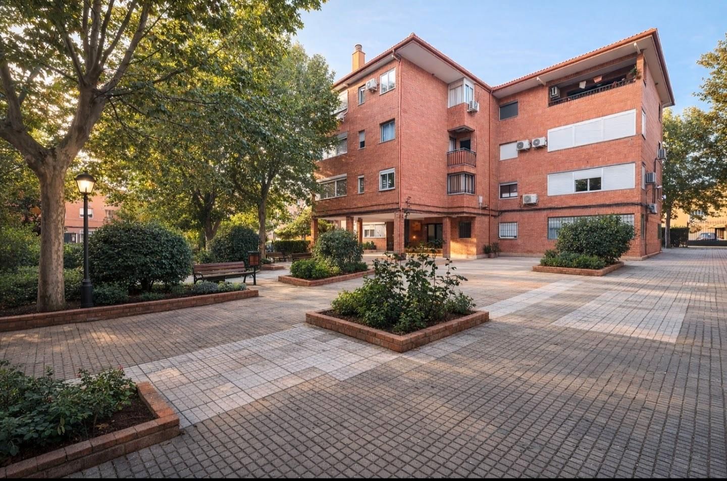 Exterior view of Flat for sale in Puertollano  with Private garden, Parquet flooring and Furnished