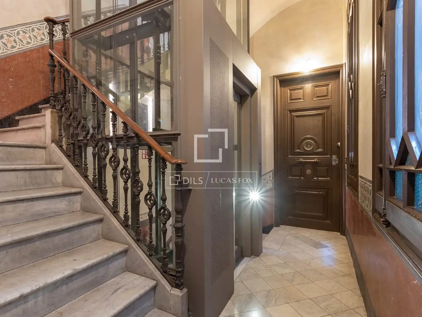 Piso en venta en Barcelona con Aire acondicionado, Calefacción y Amueblado