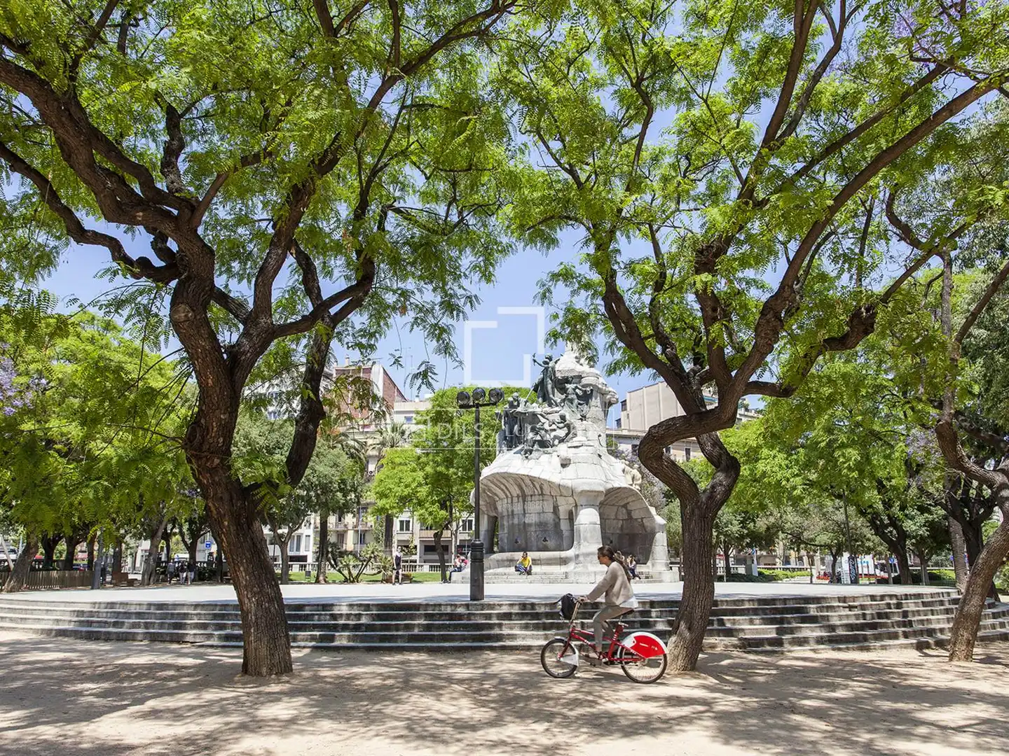 Außenansicht von Dachboden zum Verkauf in Barcelona mit Klimaanlage, Heizung und Parkett