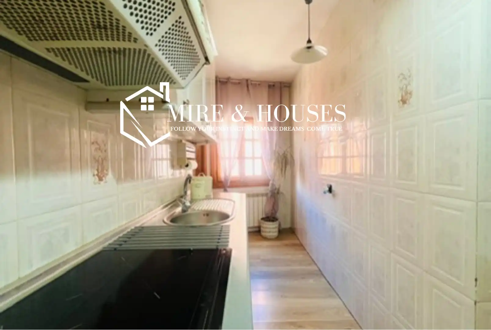 Cocina de Casa adosada en venta en El Molar (Madrid) con Calefacción, Jardín privado y Terraza