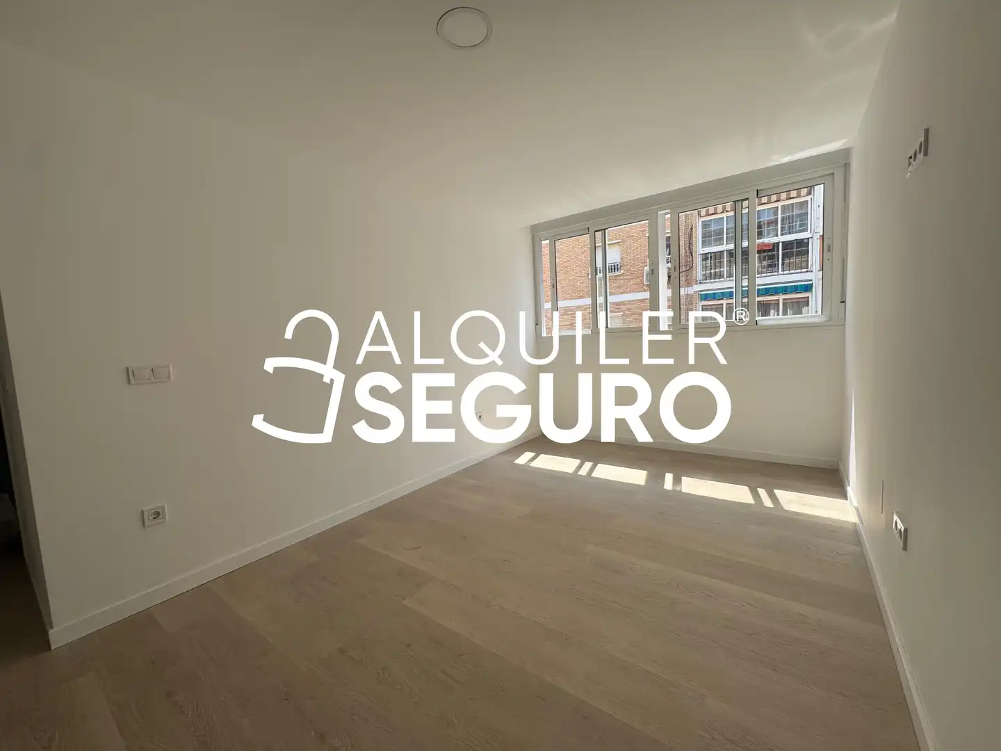 Bedroom of Flat for rent in Málaga  with Air Conditioner