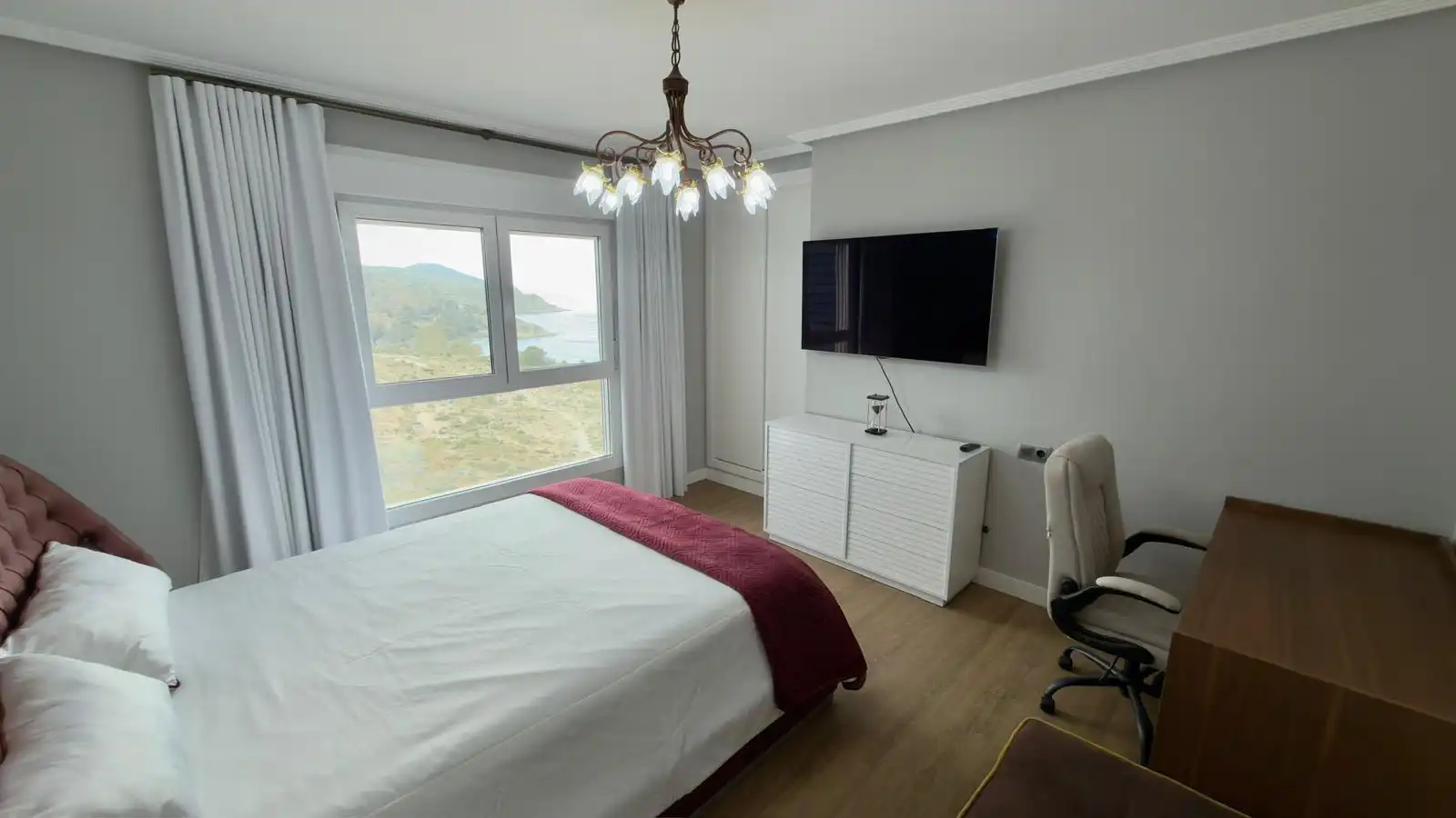 Schlafzimmer von Dachboden zum Verkauf in Villajoyosa / La Vila Joiosa mit Klimaanlage, Privatgarten und Terrasse