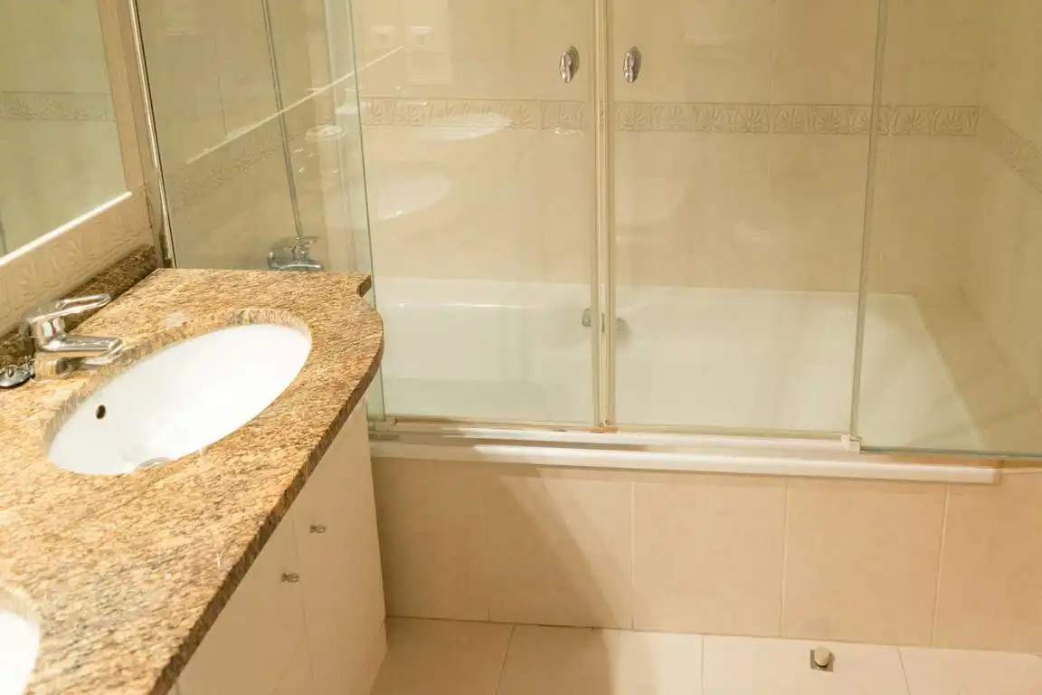 Bathroom of Duplexes for sale in L'Escala  with Heating, Terrace and Furnished