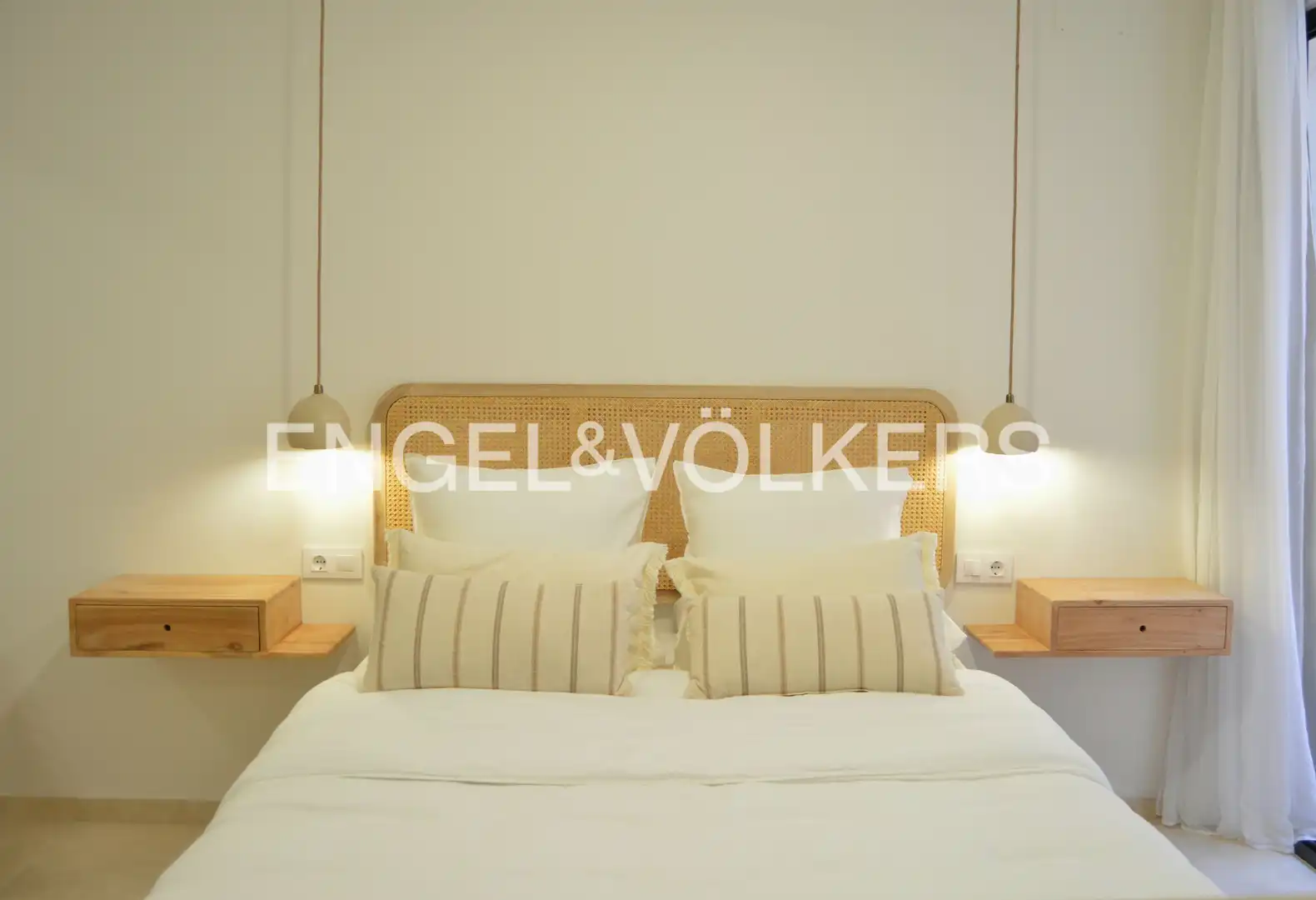 Bedroom of Flat for sale in Valencia  with Heating and Terrace
