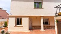 Vista exterior de Casa o xalet en venda en Abrera amb Calefacció, Piscina i Jacuzzi