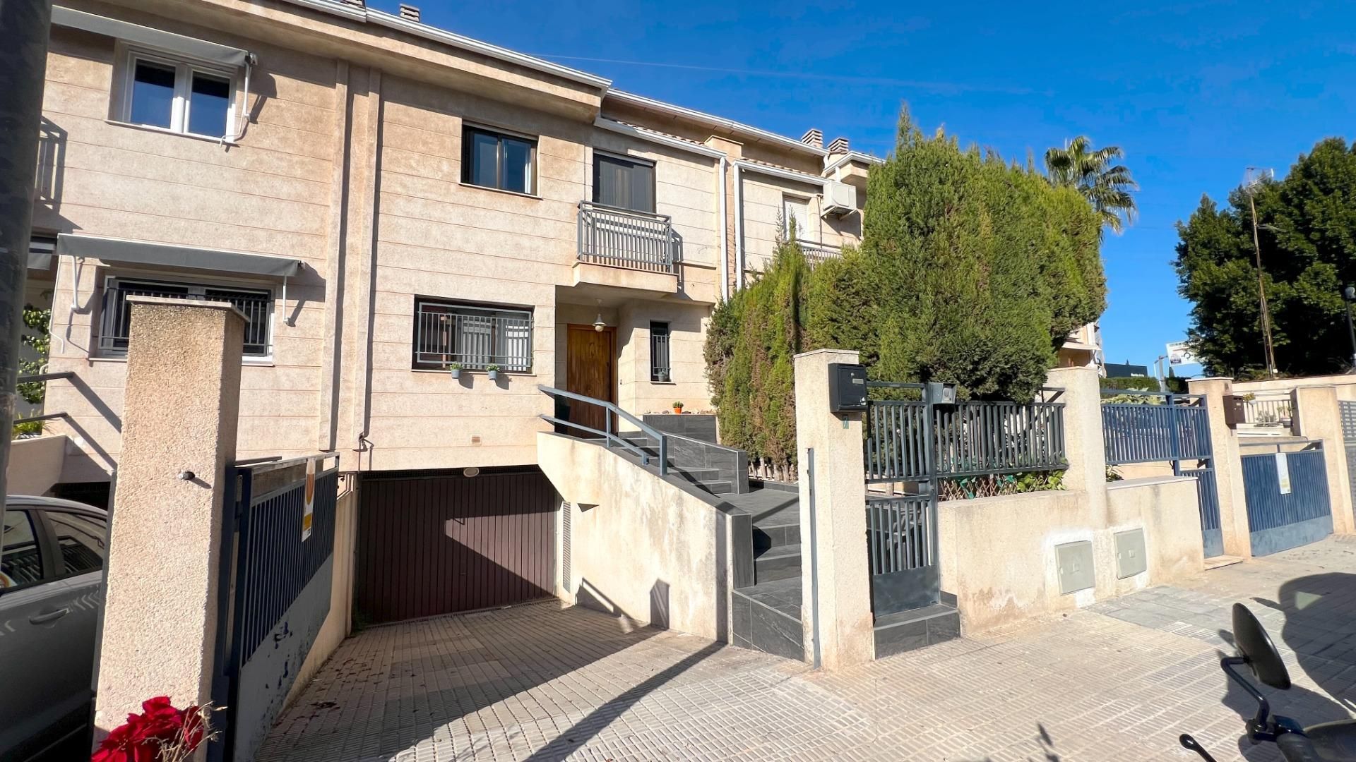 Exterior view of Duplex for sale in  Murcia Capital  with Air Conditioner, Private garden and Terrace