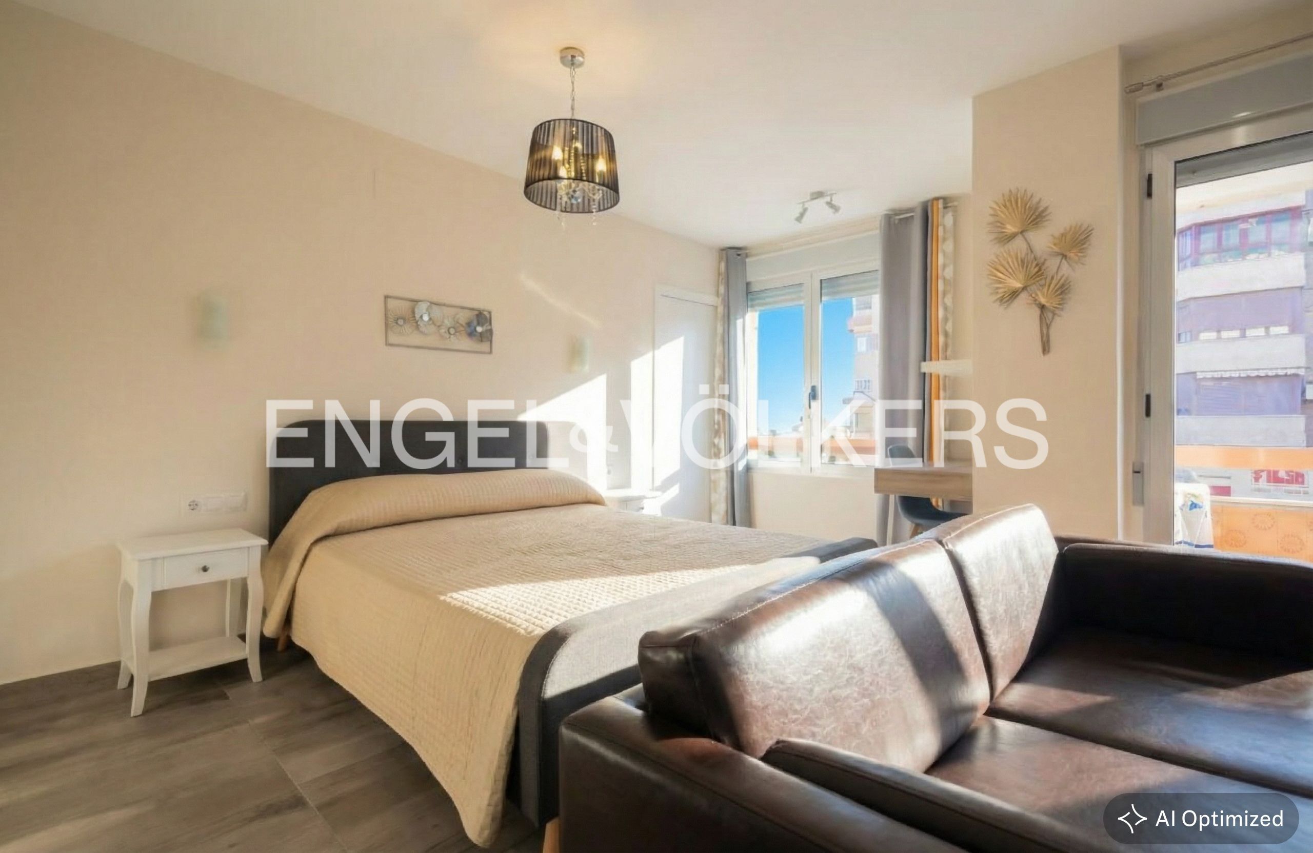 Bedroom of Flat for rent in  Valencia Capital  with Heating, Terrace and Balcony