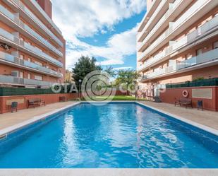 Swimming pool of Flat for sale in Reus  with Air Conditioner, Heating and Private garden