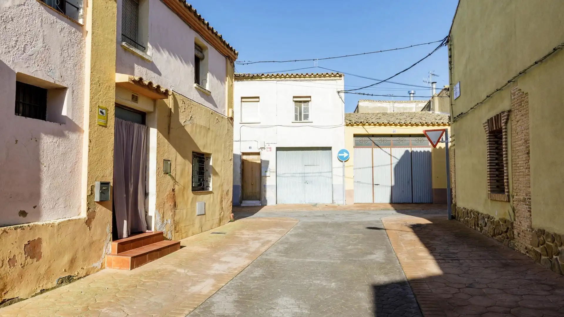 Vista exterior de Casa o chalet en venta en Ejea de los Caballeros con Calefacción y Terraza