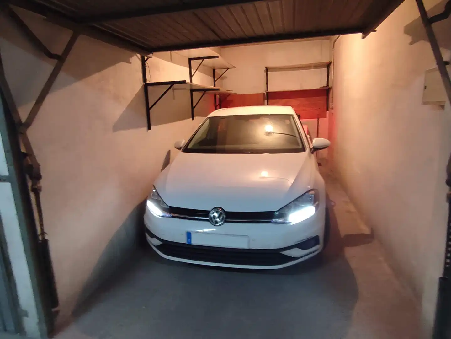 Einzelparkplatz zum Verkauf in Travesía Rave 7, imagen 4