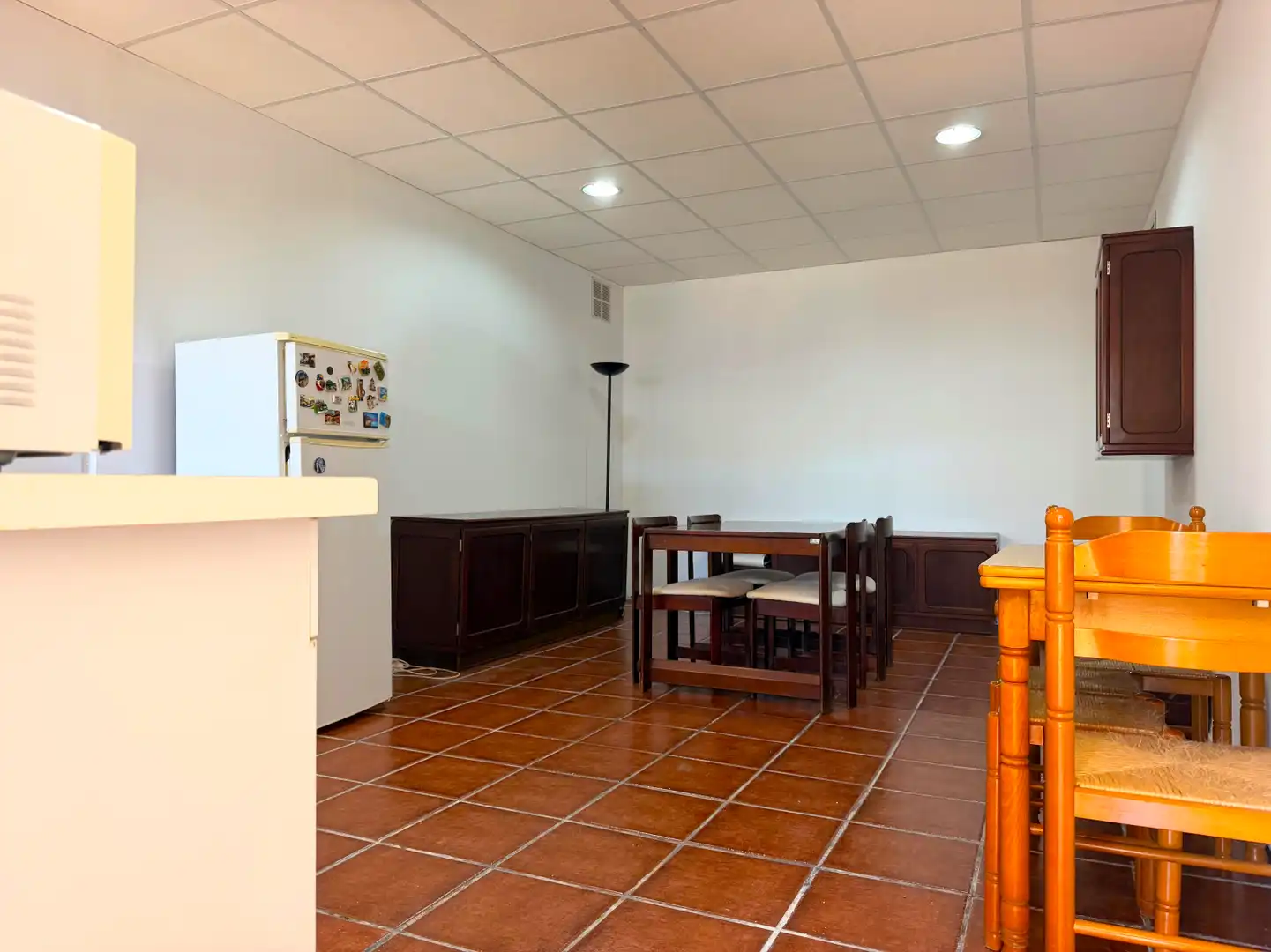 Cuina de Casa o xalet en venda en Calafell amb Calefacció, Terrassa i Piscina