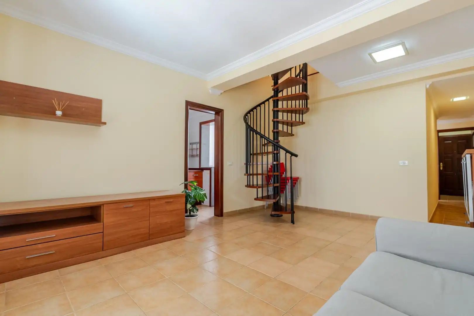 Ático en venta en Gáldar con Terraza, Amueblado y Piscina comunitaria