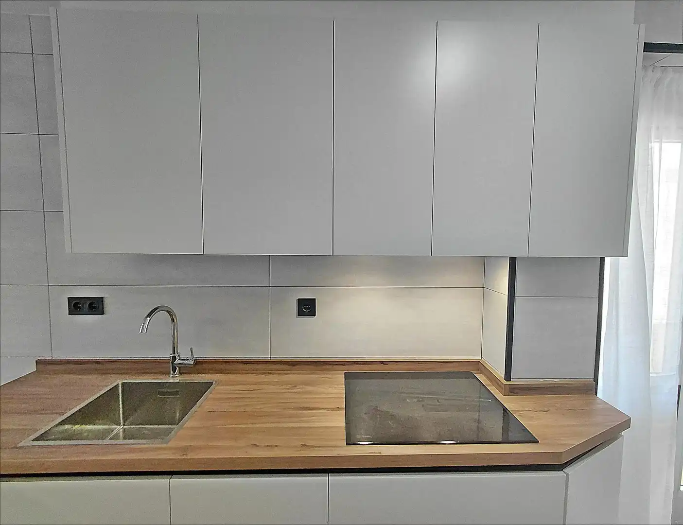 Cocina de Piso en venta en Pontevedra Capital  con Calefacción y Trastero