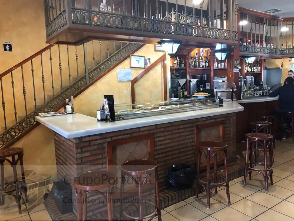 Business premises for transfer in Las Castañeras - Bulevar
