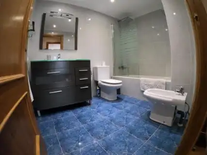 Baño de Dúplex en venta en Zestoa con Calefacción, Terraza y Amueblado